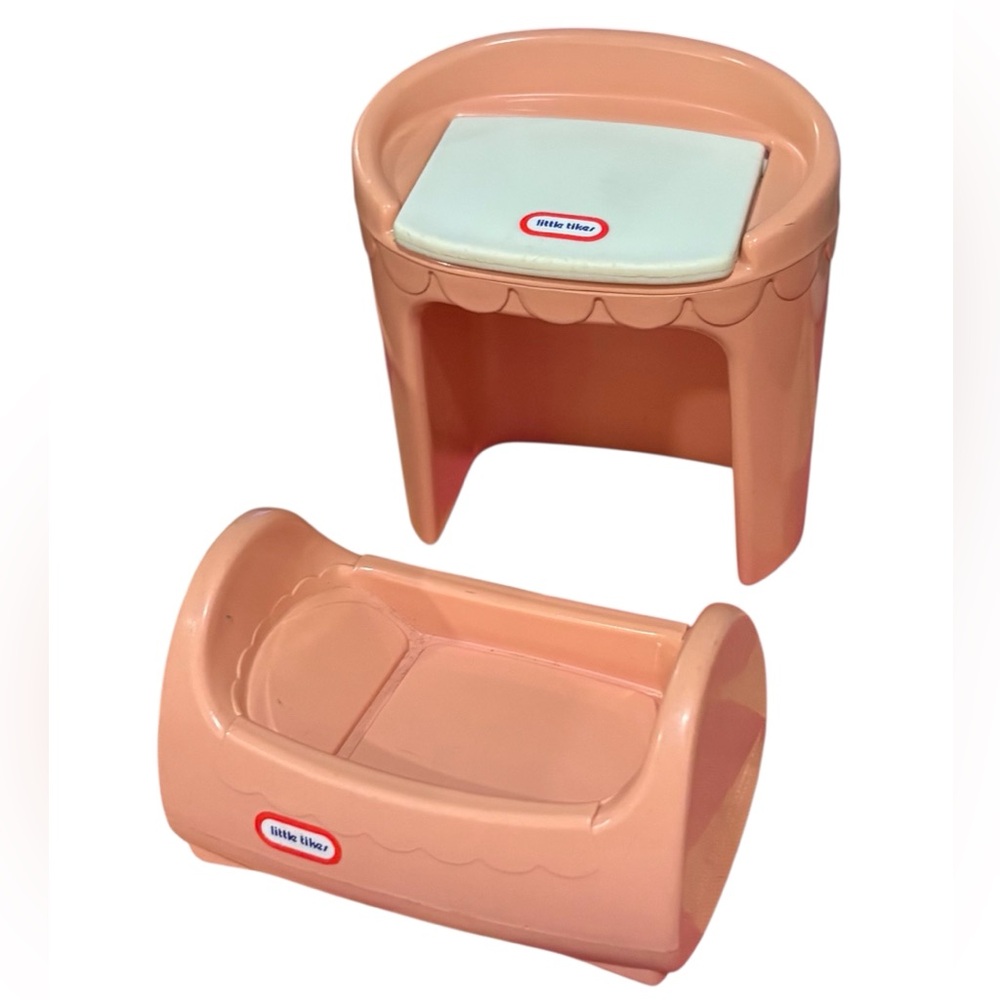 Little Tikes Pink Makeup Vanity & Cradle  Dollhouse Furniture Set